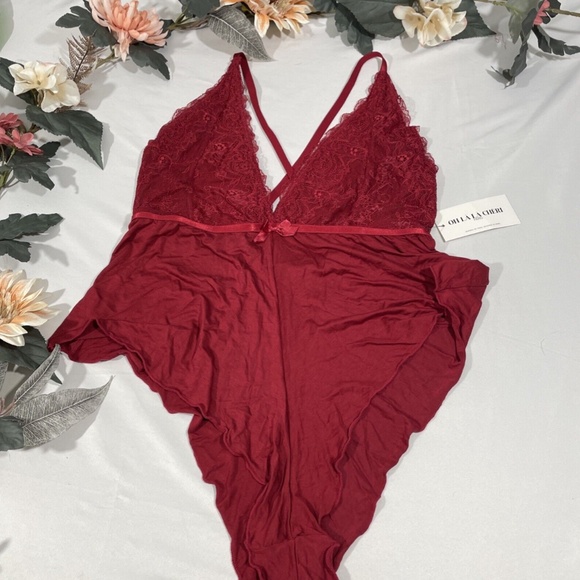 NWT $40 Oh La La Cheri [ L/XL ]‎ Patrice Teddy Romper in Rhubarb Red - Picture 3 of 11